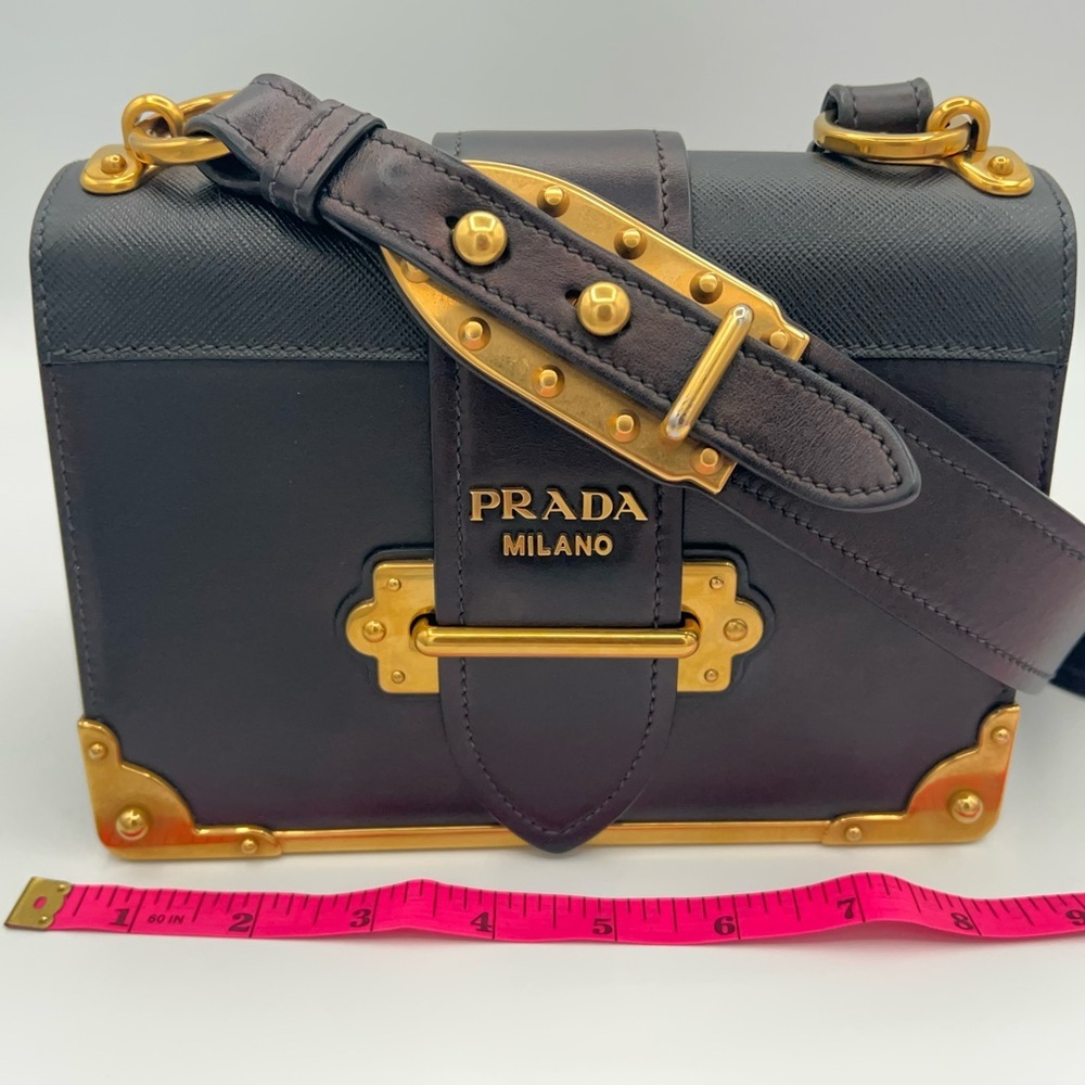 Beautiful Prada Cahier Bag w/ Prada dust-bag and Entrupy COA! Showstopper! ๐๐ค - Picture 3 of 17